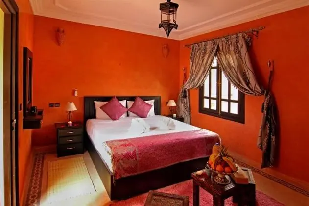 Deluxe Tek Büyük Yataklı Oda, 1 Büyük (Queen) Boy Yatak