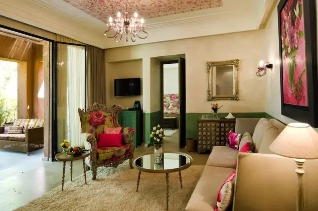 Dağ Evi, Bahçe Manzaralı