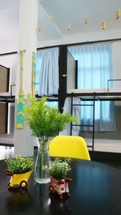 Ortak Ranzalı Oda, Karma Ranzalı Oda (Bed in 8-Bed)