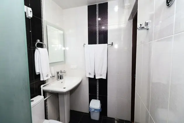 Standard Tek Büyük veya İki Ayrı Yataklı Oda