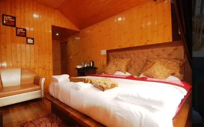 Deluxe Tek Büyük Yataklı Oda