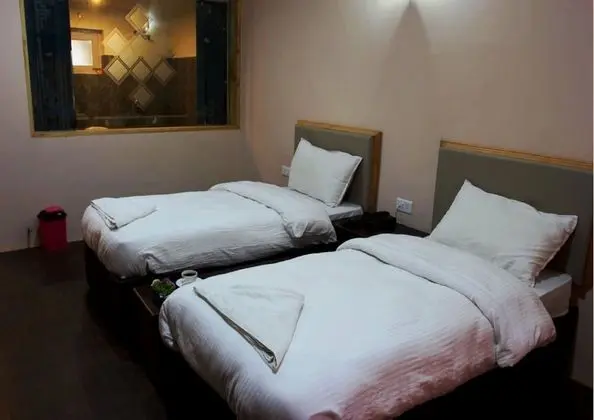 Deluxe Tek Büyük Yataklı Oda, 1 Çift Kişilik Yatak, Sigara İçilmez, Dağ Manzaralı
