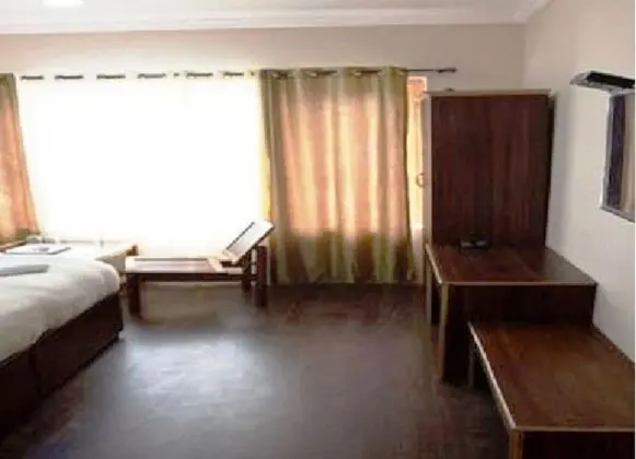 Deluxe Tek Büyük Yataklı Oda, 1 Çift Kişilik Yatak, Sigara İçilmez, Dağ Manzaralı