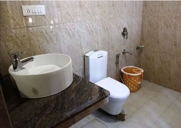 Deluxe Tek Büyük Yataklı Oda, 1 Çift Kişilik Yatak, Sigara İçilmez, Dağ Manzaralı