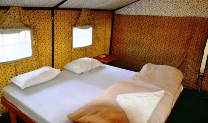 Deluxe Çadır, 1 Çift Kişilik Yatak