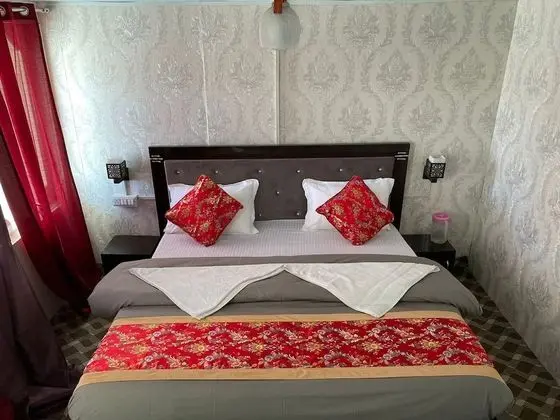 Deluxe Kır Evi