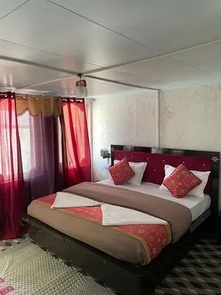 Deluxe Kır Evi