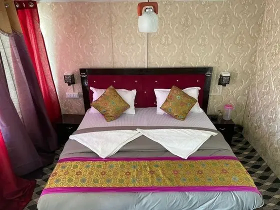 Deluxe Kır Evi