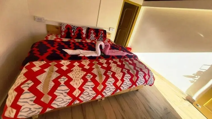 Standard Kır Evi