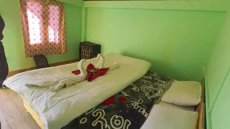 Standard Kır Evi