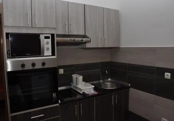 Apart Daire (Tiho - nice view - A1 prizemlje(5+1))