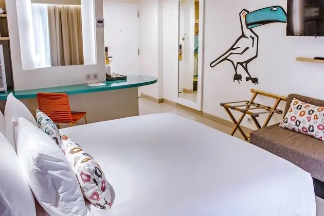 Deluxe Oda, Balkon, Avlu Manzaralı