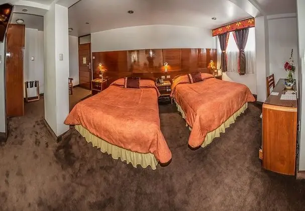 İki Ayrı Yataklı Oda, 2 Çift Kişilik Yatak