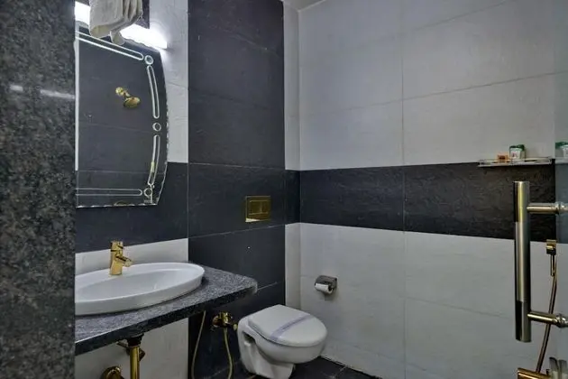 Executive Tek Büyük veya İki Ayrı Yataklı Oda