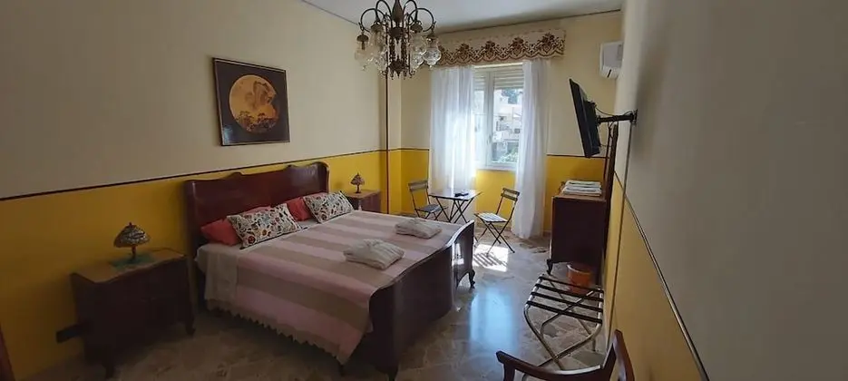 Classic Tek Büyük Yataklı Oda, 1 Büyük (Queen) Boy Yatak, Sigara İçilmez, Özel Banyo