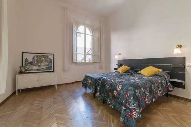 Comfort Tek Büyük veya İki Ayrı Yataklı Oda