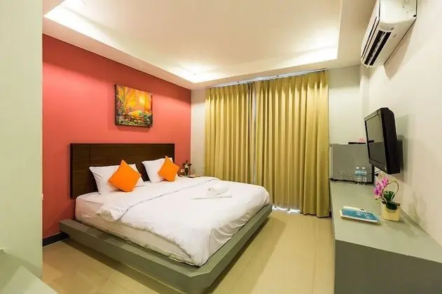Deluxe King Studio