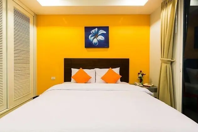 Deluxe King Studio