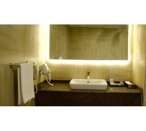 Standart Oda, Şehir Manzaralı
