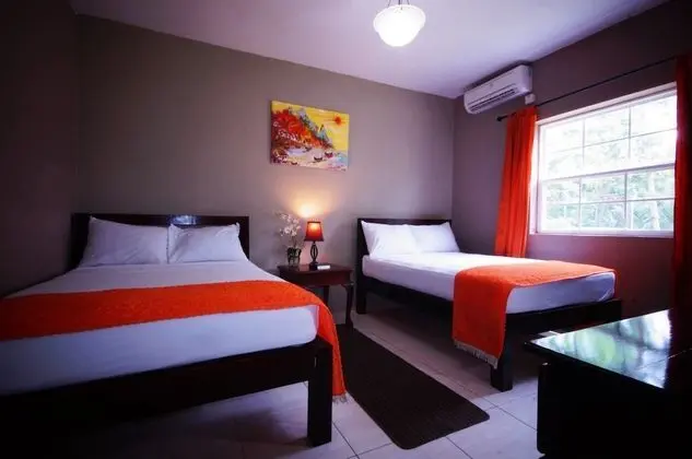 Deluxe Oda (Two Beds)