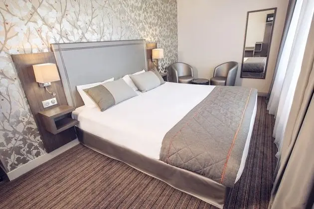 Superior Tek Büyük Yataklı Oda