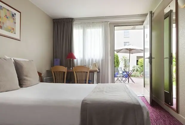 Comfort Tek Büyük Yataklı Oda