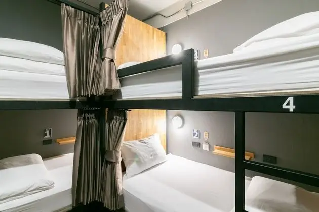 Deluxe Mixed Dormitory