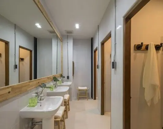 Deluxe Mixed Dormitory