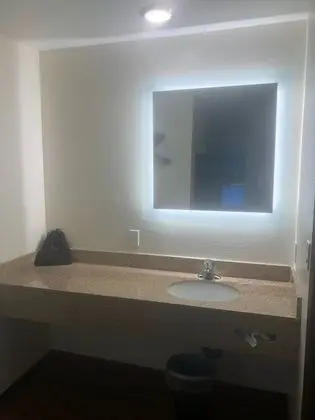 Oda, 1 En Büyük (King) Boy Yatak, Sigara İçilmez