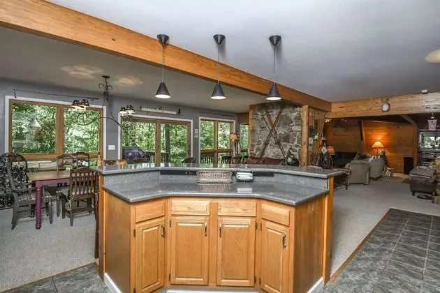 Ev, Birden Çok Yatak, Şömine