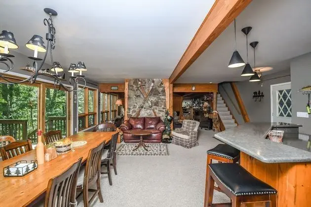 Ev, Birden Çok Yatak, Şömine