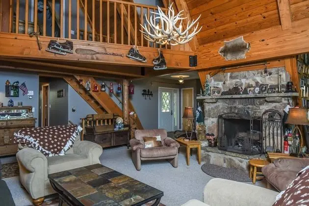 Ev, Birden Çok Yatak, Şömine