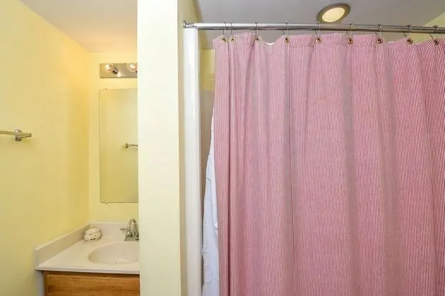 Ev, Birden Çok Yatak, Şömine