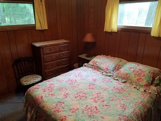 Kır Evi, 1 Büyük (Queen) Boy Yatak, Mutfak, Şehir Manzaralı