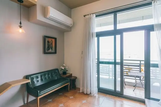 Dört Kişilik Oda, Balkon