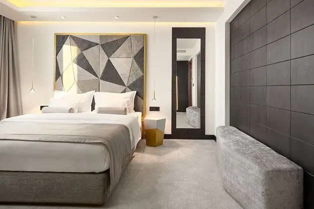 Comfort Tek Büyük Yataklı Oda, Balkon, Şehir Manzaralı