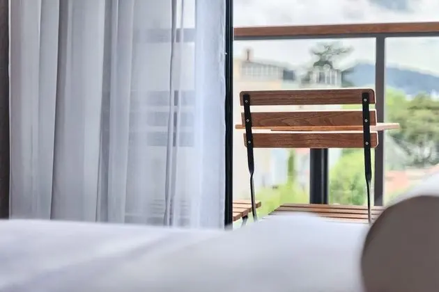 Standard Tek Büyük veya İki Ayrı Yataklı Oda, Balkon, Şehir Manzaralı