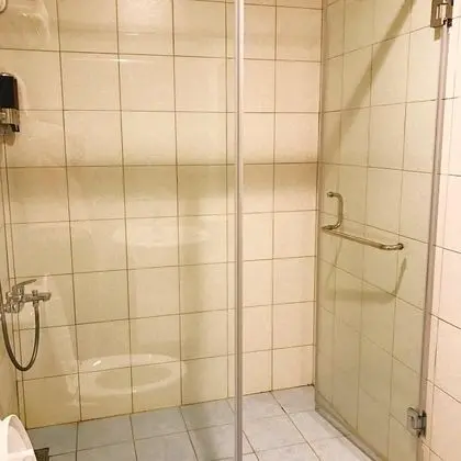 Classic Tek Büyük Yataklı Oda