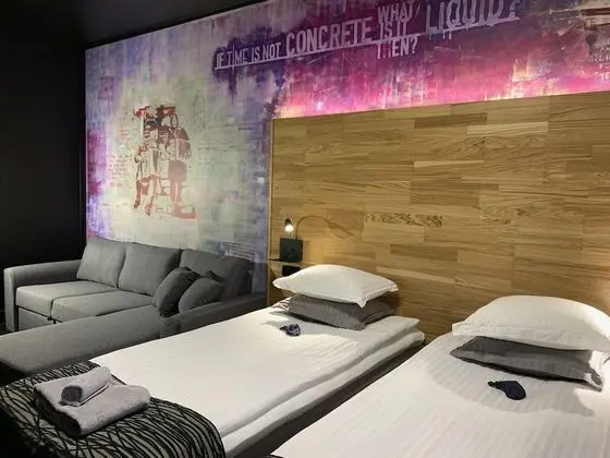 City Tek Büyük Yataklı Oda, Birden Çok Yatak, Sigara İçilmez, Bahçe Manzaralı (Room 1)