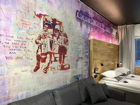 City Tek Büyük Yataklı Oda, Birden Çok Yatak, Sigara İçilmez, Bahçe Manzaralı (Room 1)