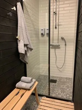 City Tek Büyük Yataklı Oda, Birden Çok Yatak, Sigara İçilmez, Bahçe Manzaralı (Room 3)