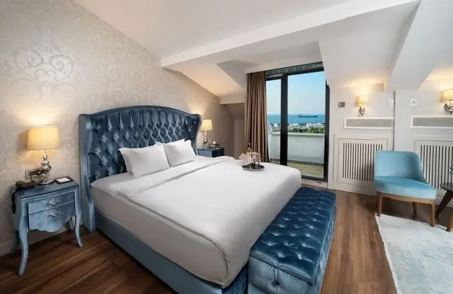 Suite Room Sea View Balcony