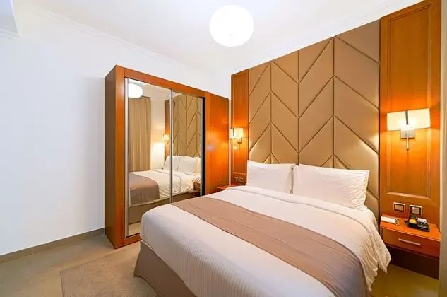 One Bedroom Apartment