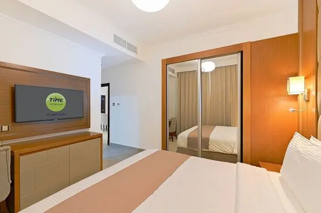 One Bedroom Apartment