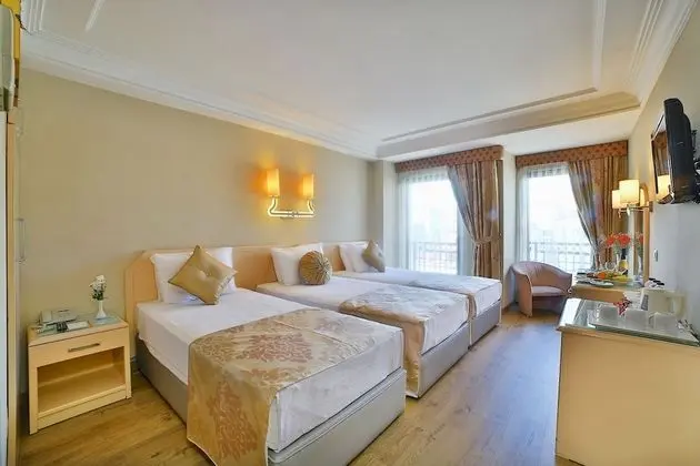 Standard Üç Kişilik Oda