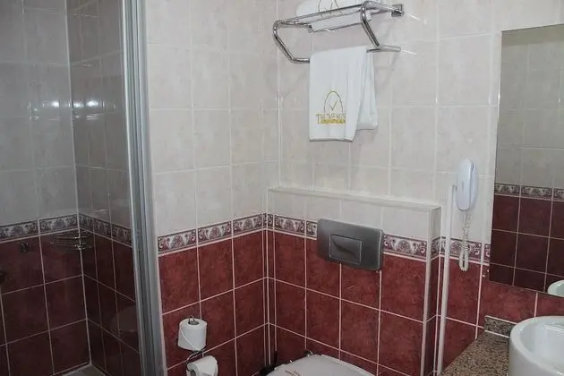 Standard Üç Kişilik Oda