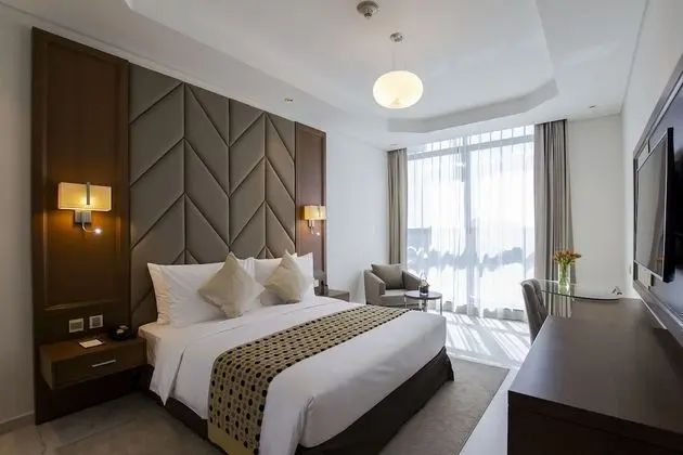 One Bedroom Apartment
