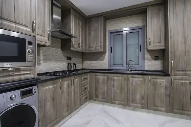 One Bedroom Apartment
