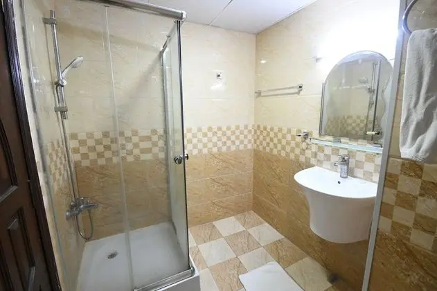 Standard Tek Büyük Yataklı Oda