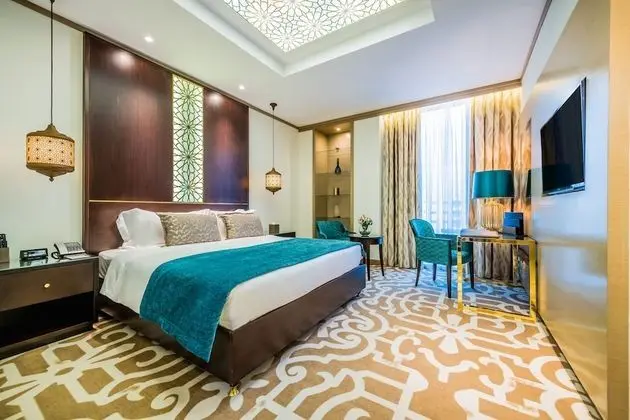 Deluxe Tek Büyük Yataklı Oda